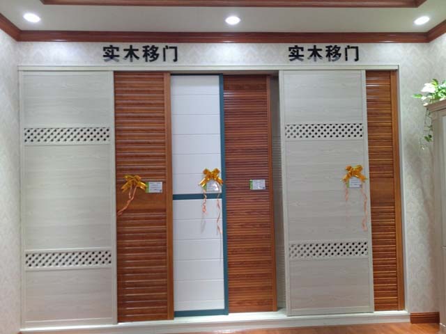 環保板材品牌家湘美柜體同色實木移門.jpg 環保板材品牌家湘美柜體同色實木移門.jpg